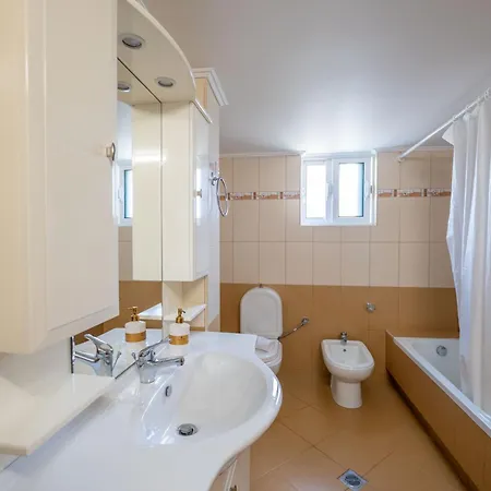 Philoxenia * Sarandë