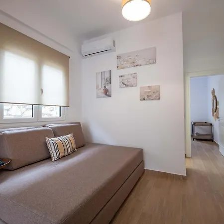 Philoxenia Apartment